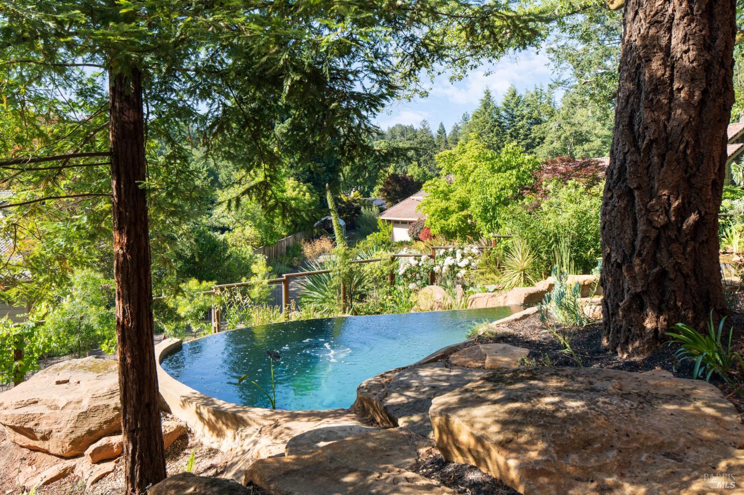 2619 Fir Park Way NE