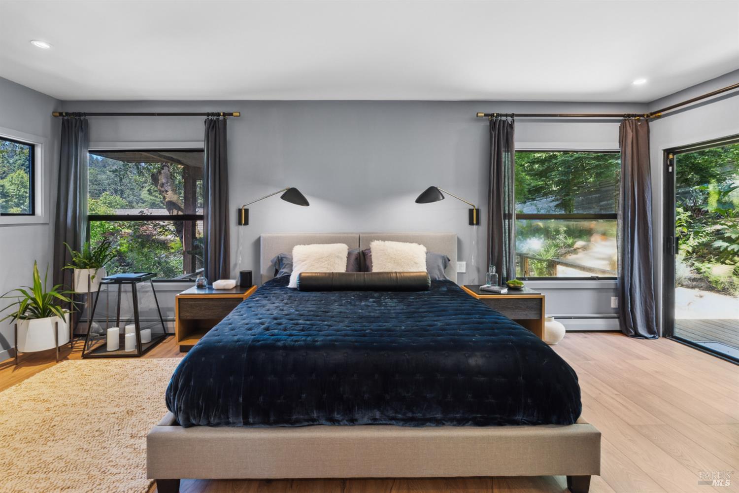 2619 Fir Park Way NE