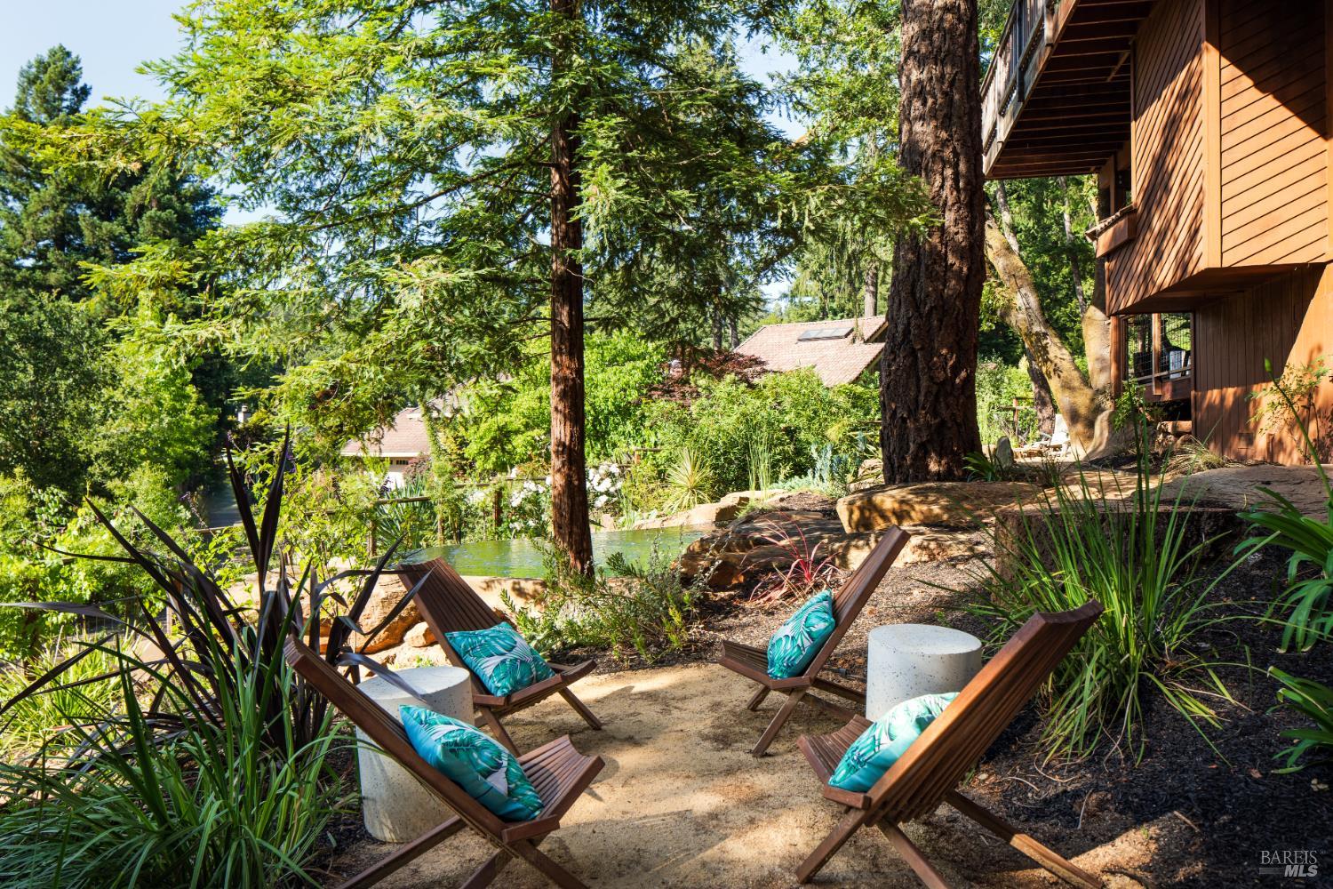 2619 Fir Park Way NE