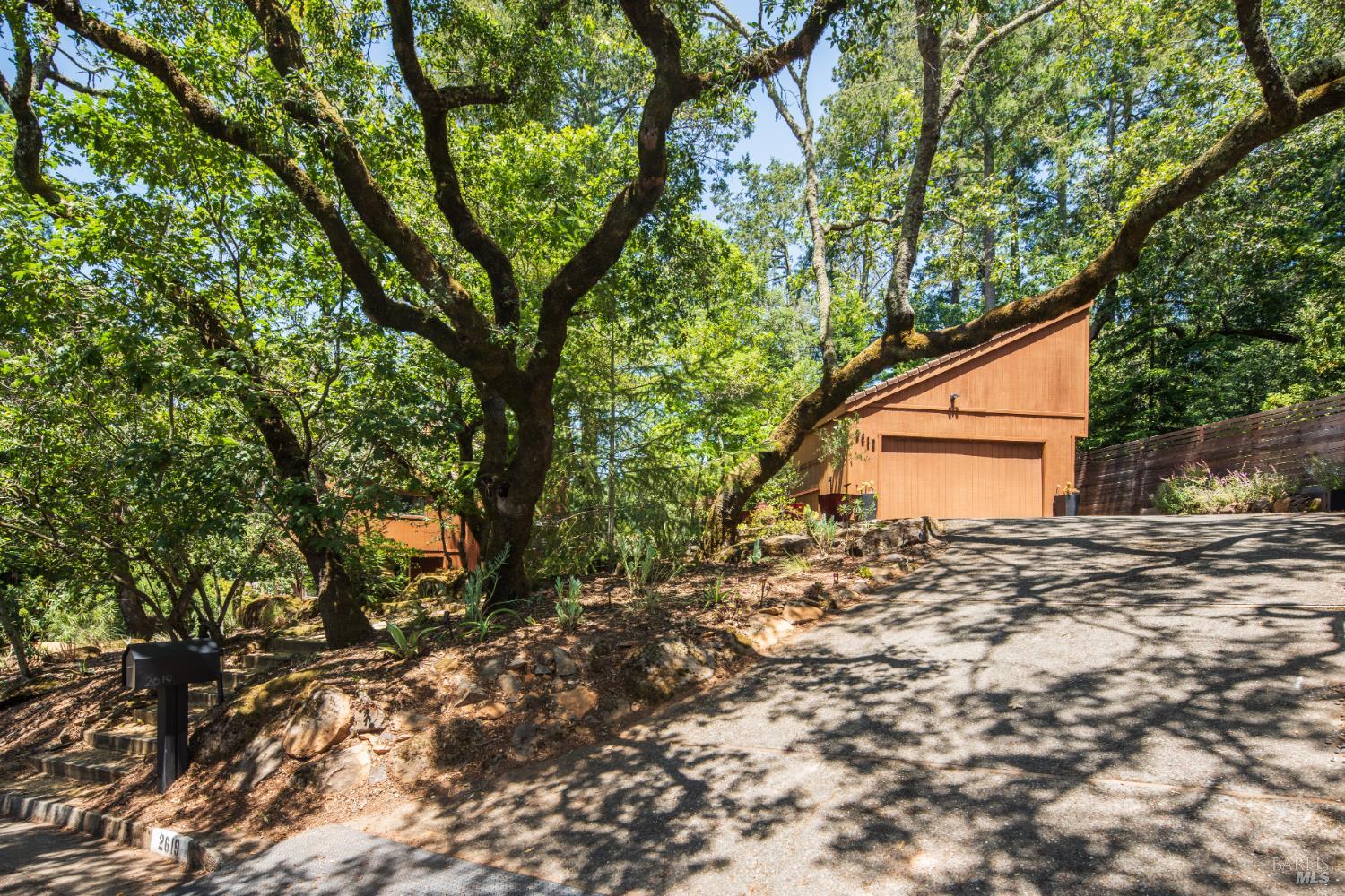 2619 Fir Park Way NE