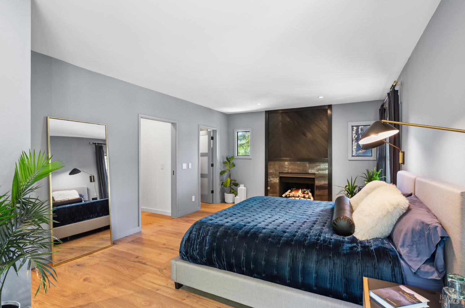 2619 Fir Park Way NE