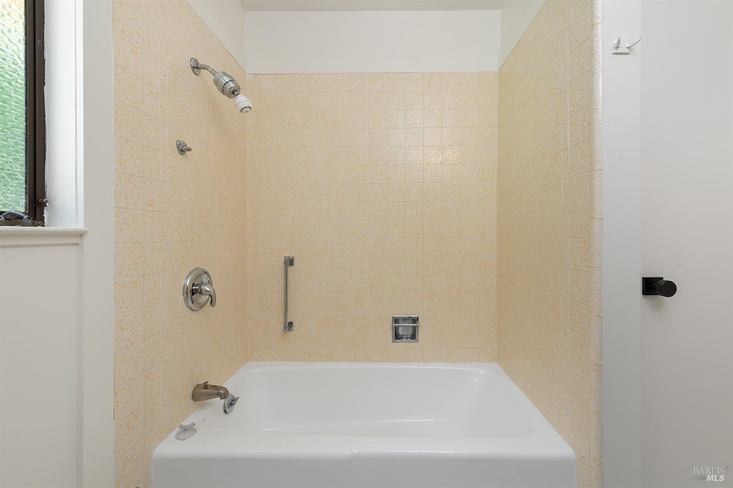 42 Eagle Dr