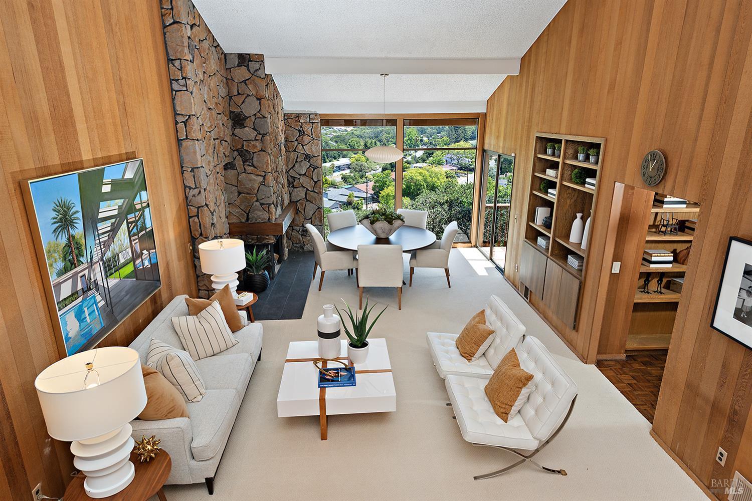 42 Eagle Dr