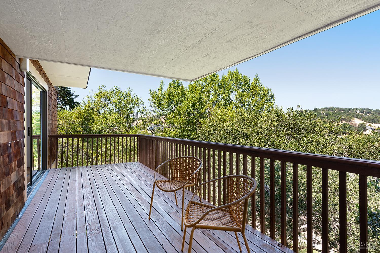 42 Eagle Dr