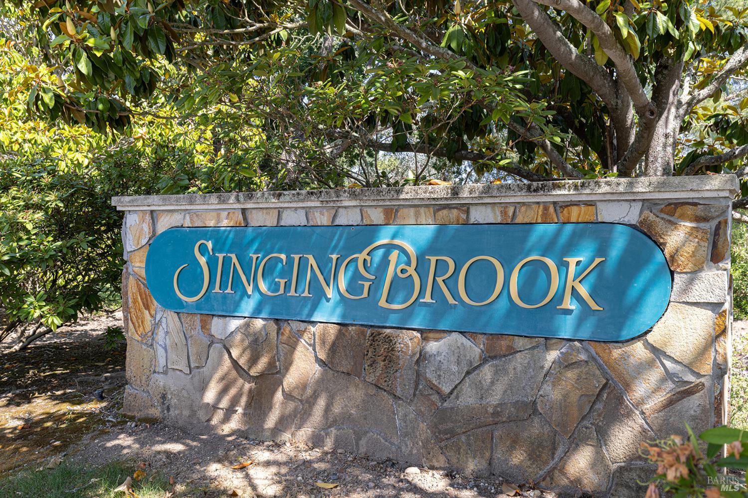 358 singing brook Cir