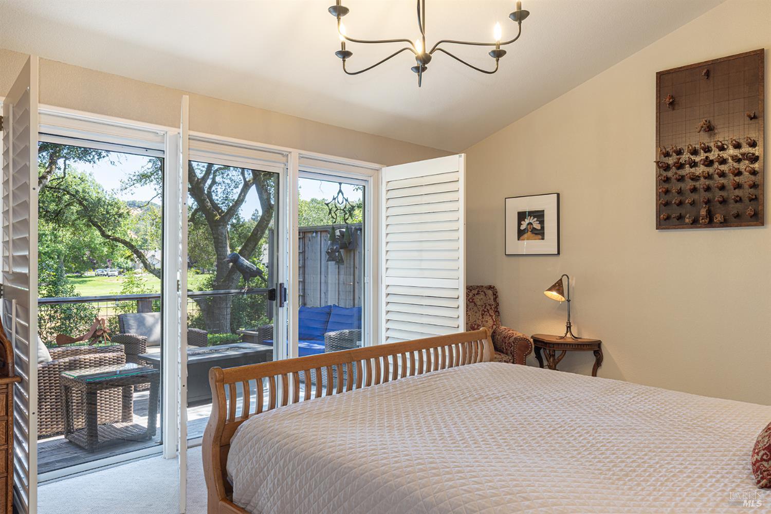 358 singing brook Cir