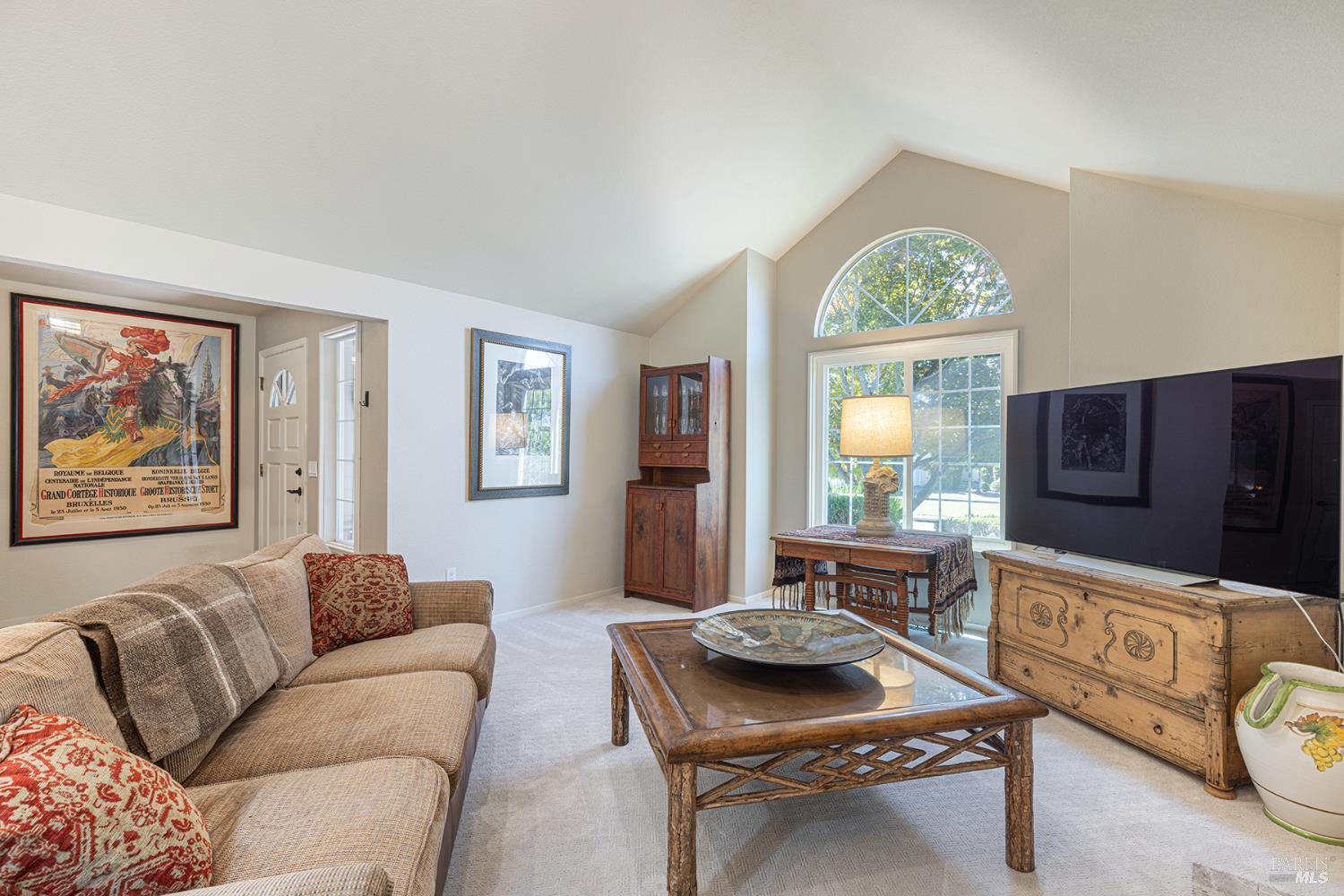 358 singing brook Cir