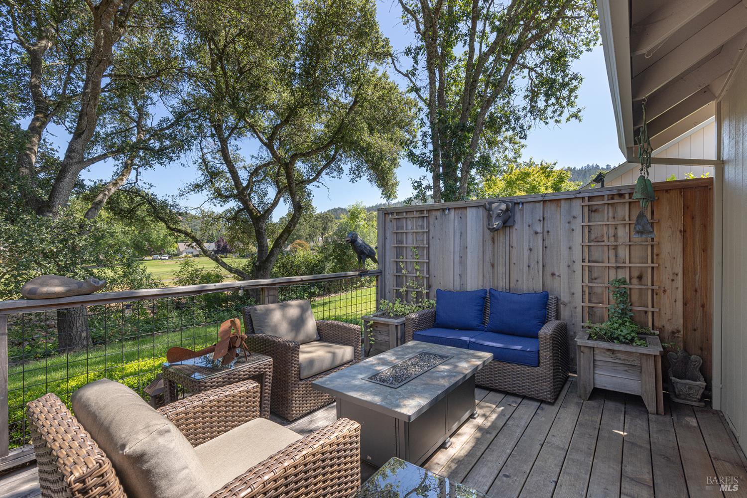 358 singing brook Cir