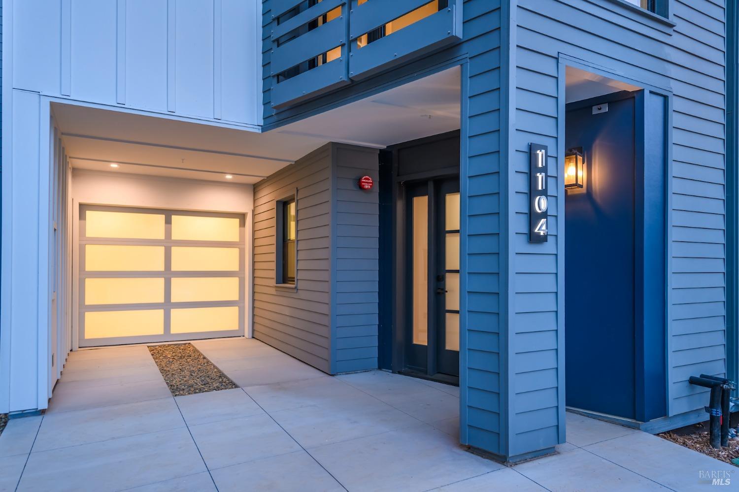1108 Foster Road