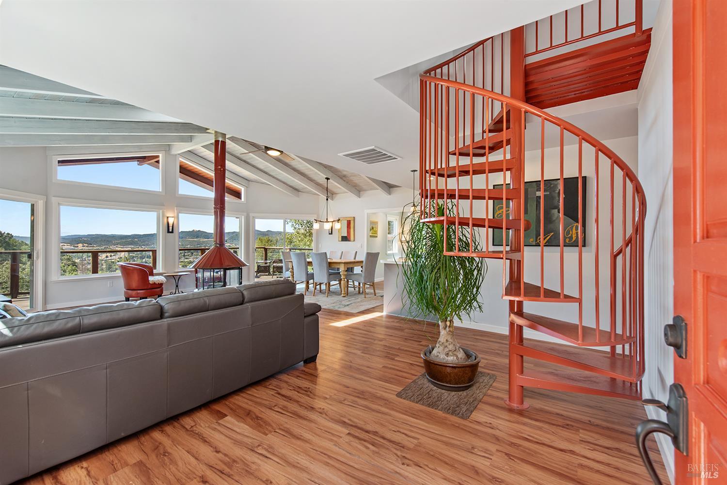255 Vista View Dr