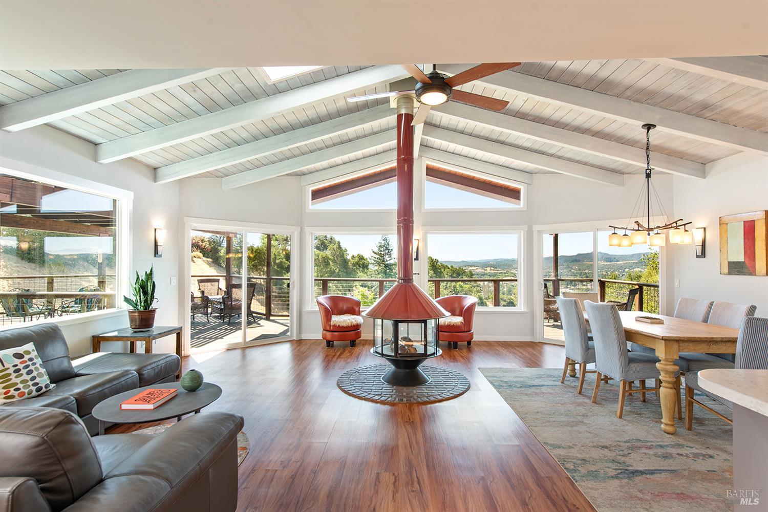 255 Vista View Dr