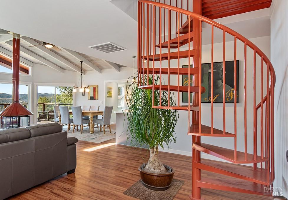 255 Vista View Dr