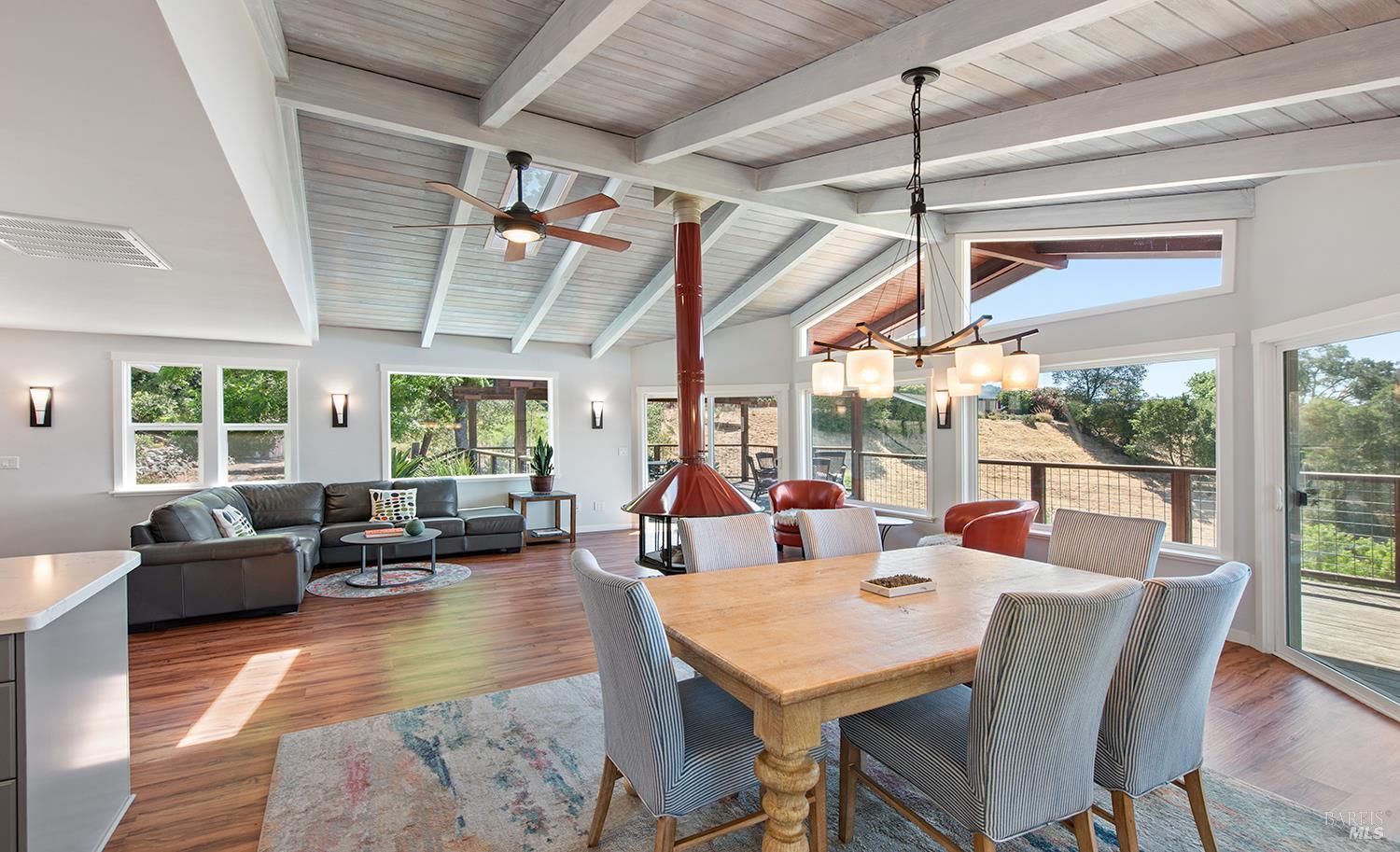 255 Vista View Dr