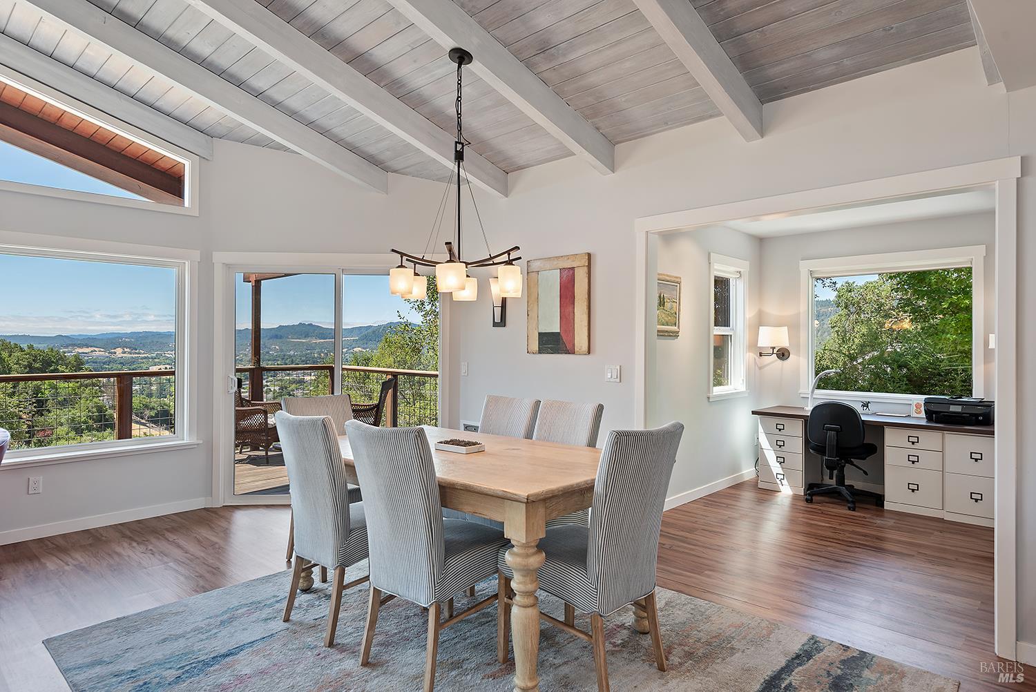 255 Vista View Dr