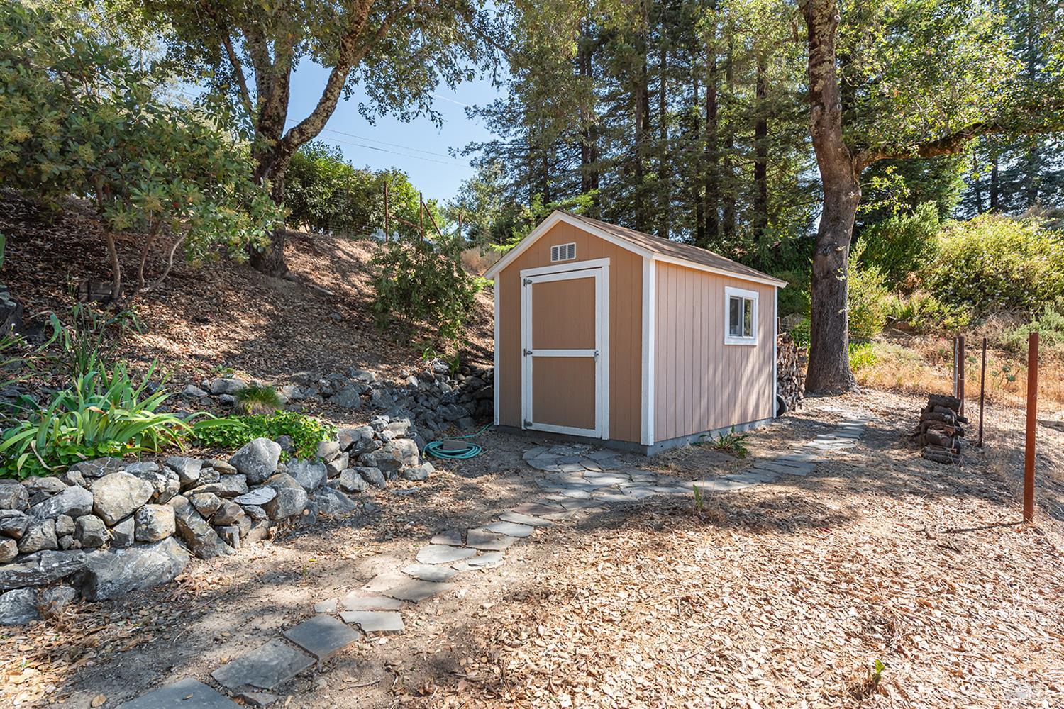 255 Vista View Dr