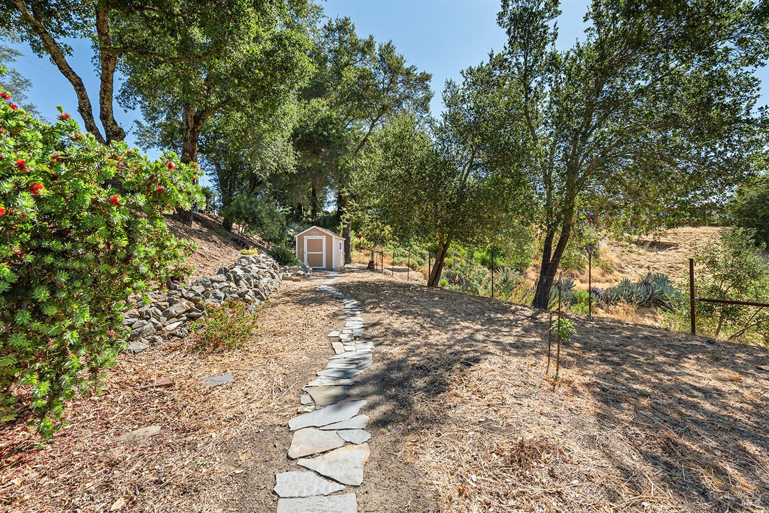 255 Vista View Dr