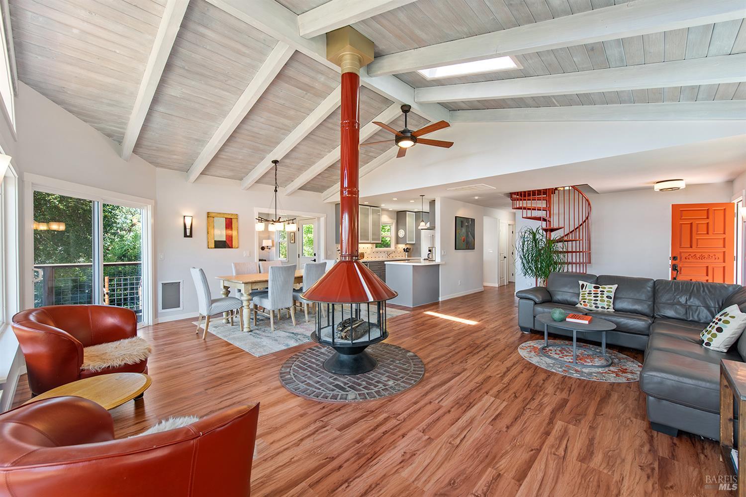 255 Vista View Dr