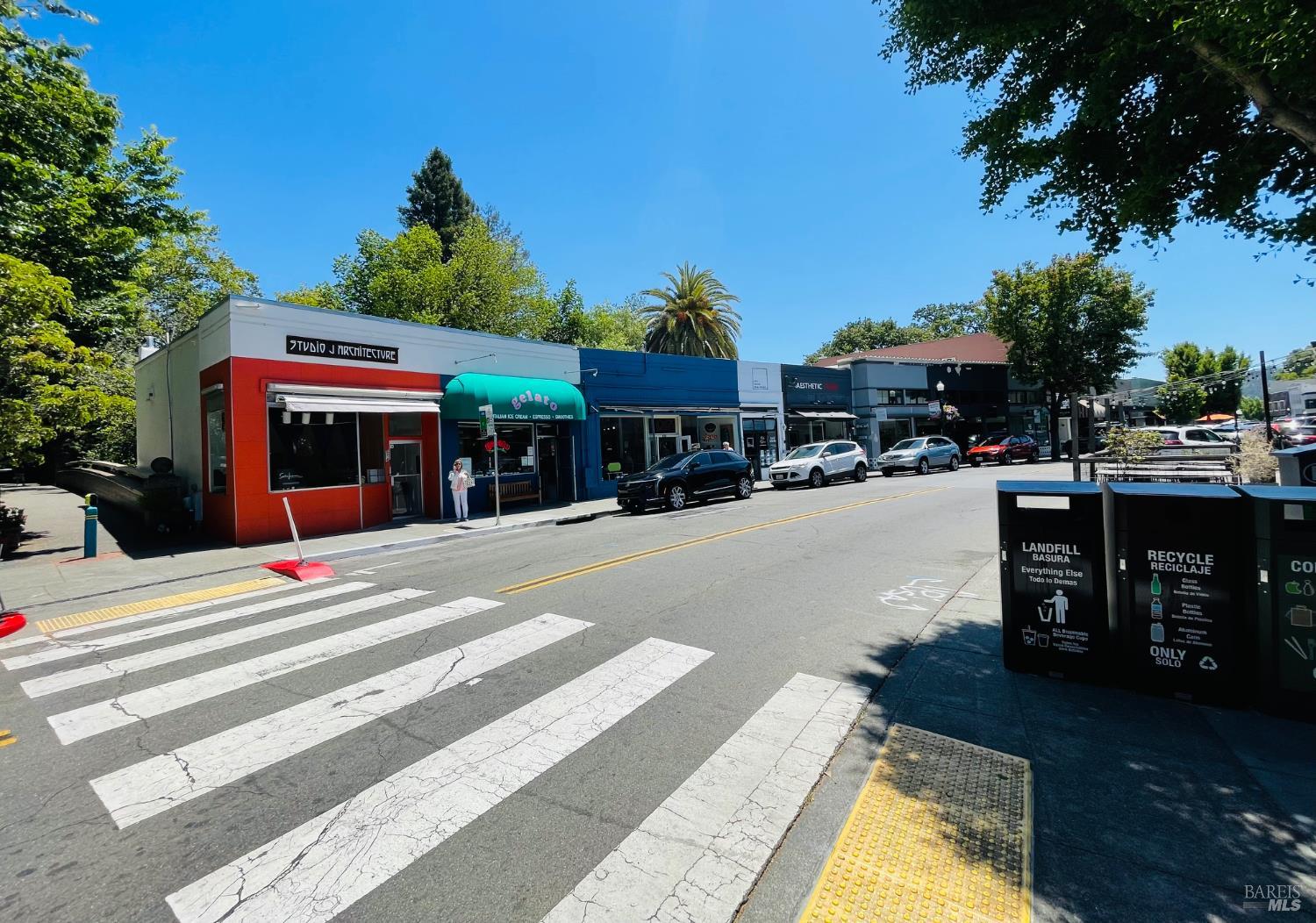572 San Anselmo Ave