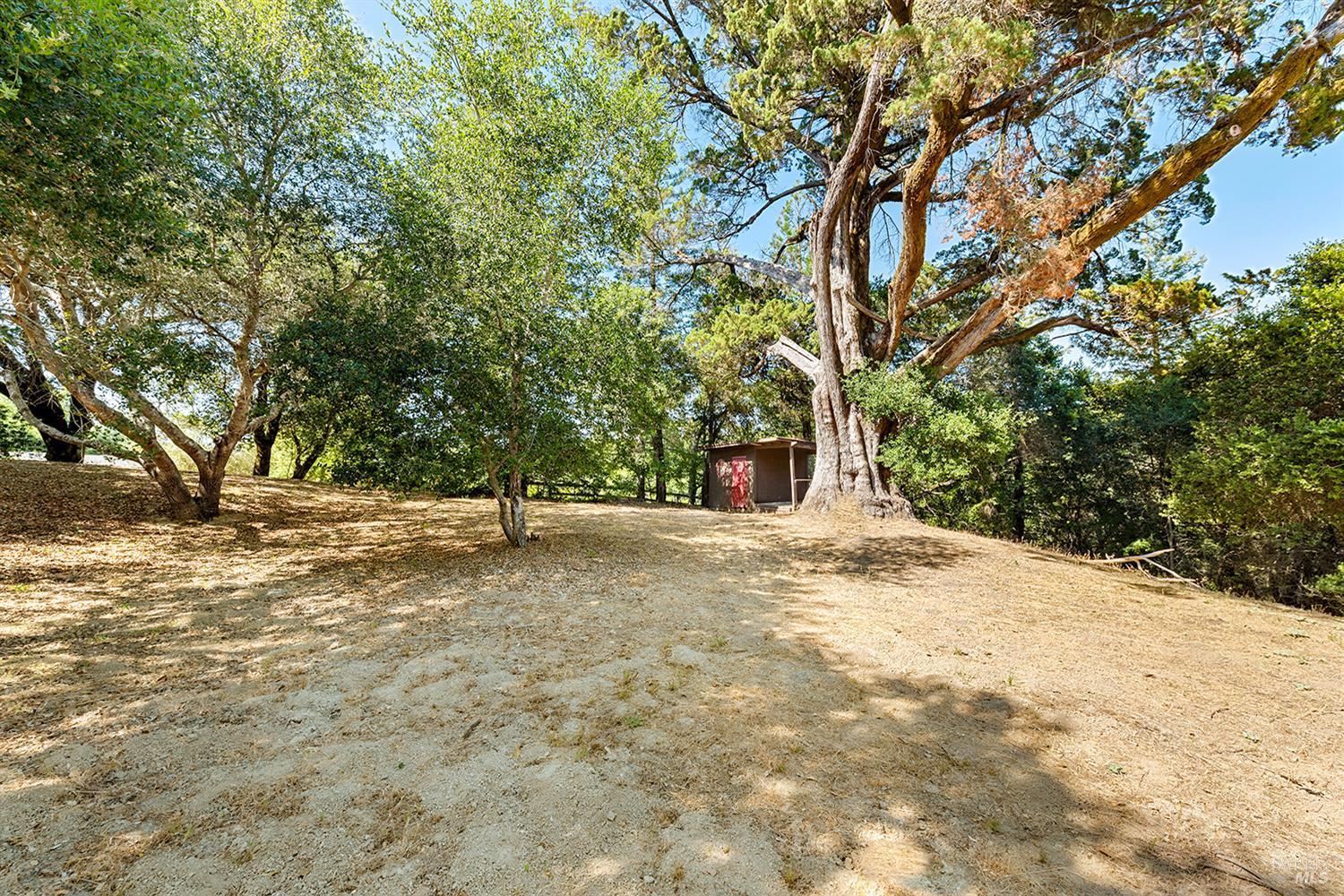 5995 Vine Hill Rd