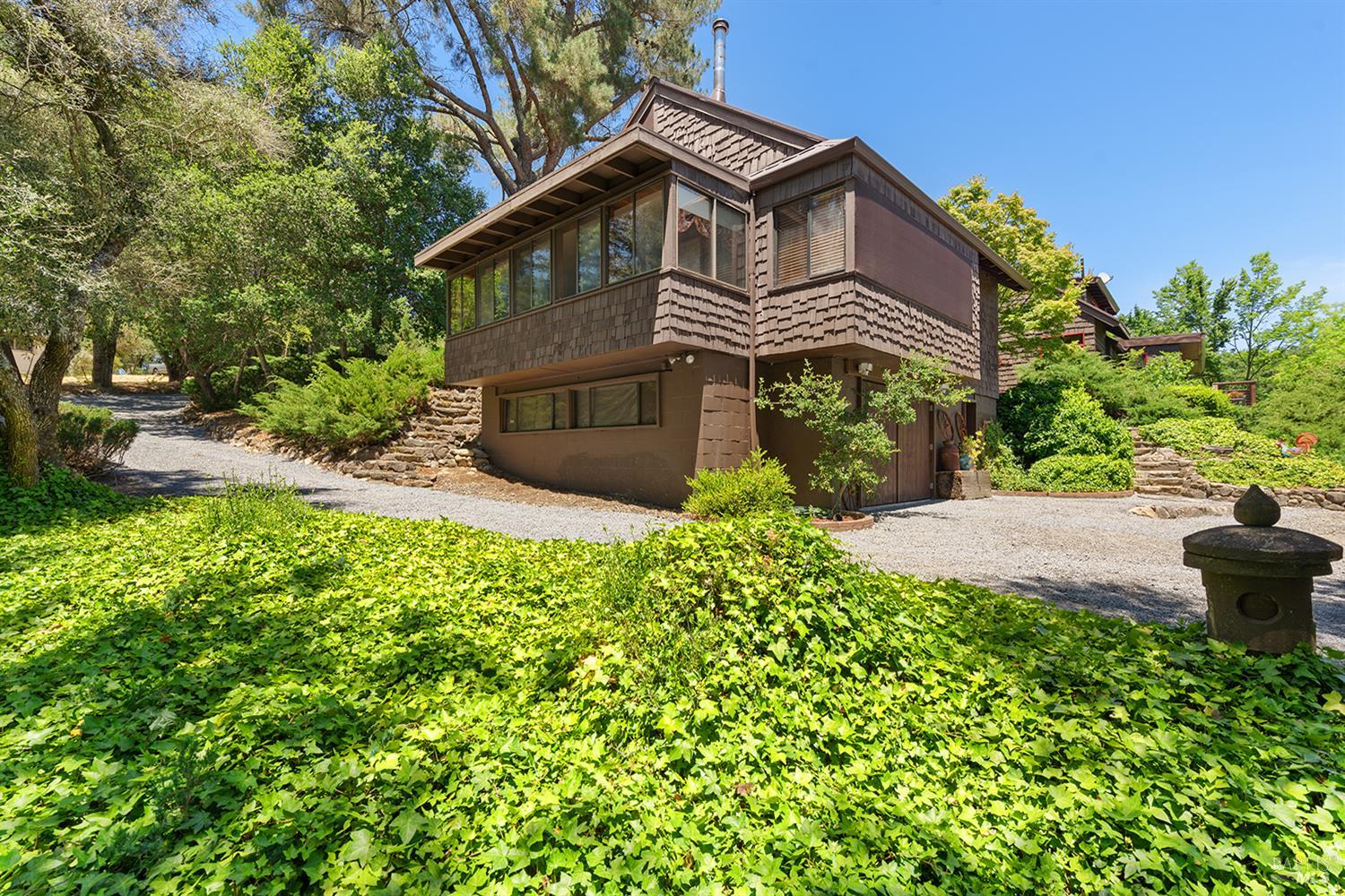5995 Vine Hill Rd