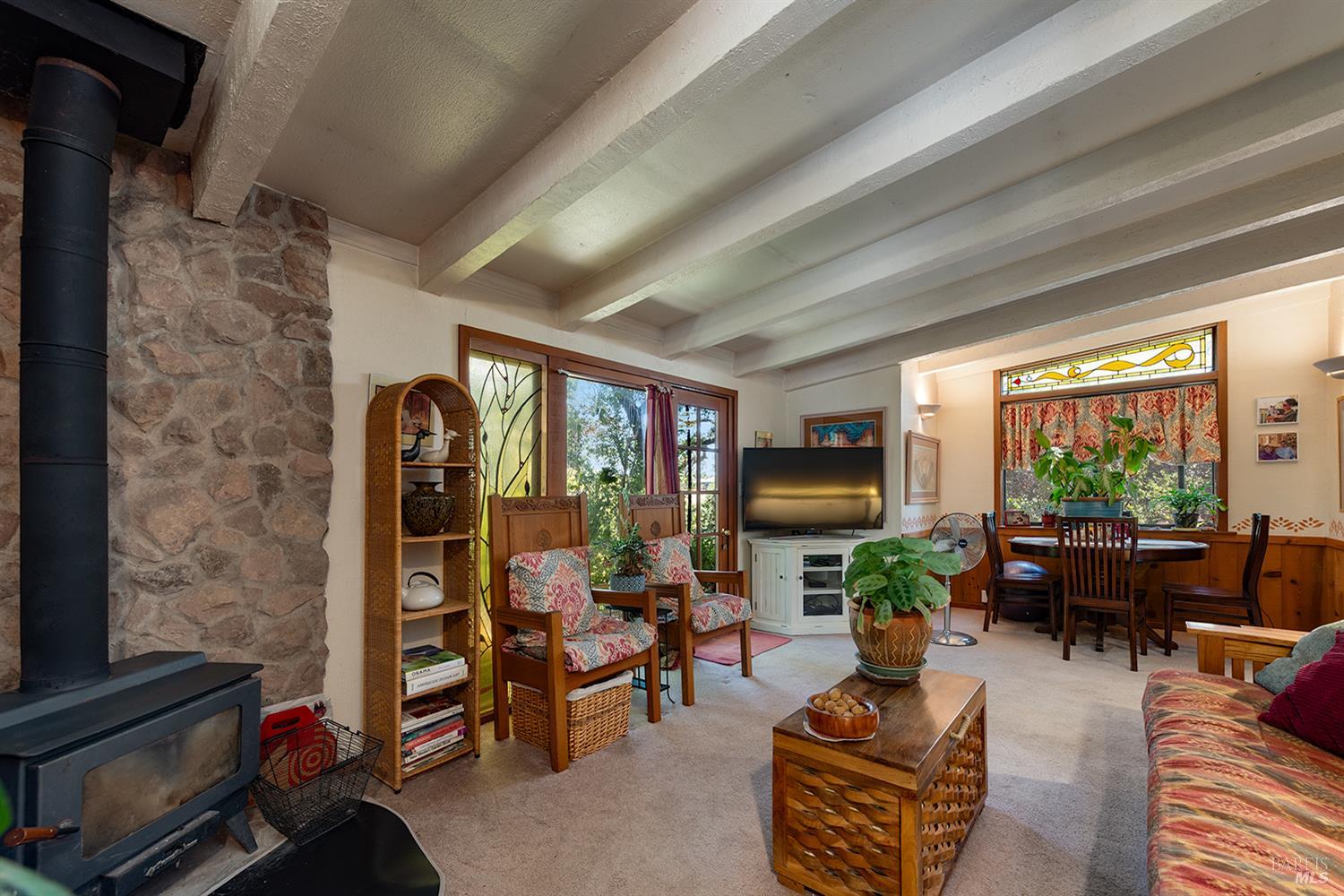 5995 Vine Hill Rd
