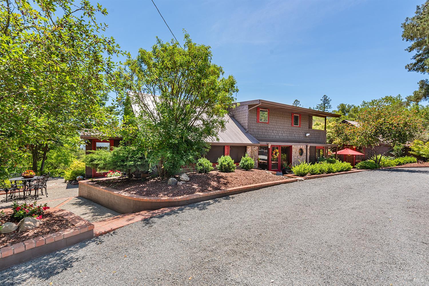 5995 Vine Hill Rd
