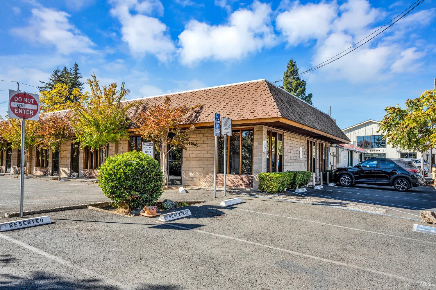 1336 Oak Ave