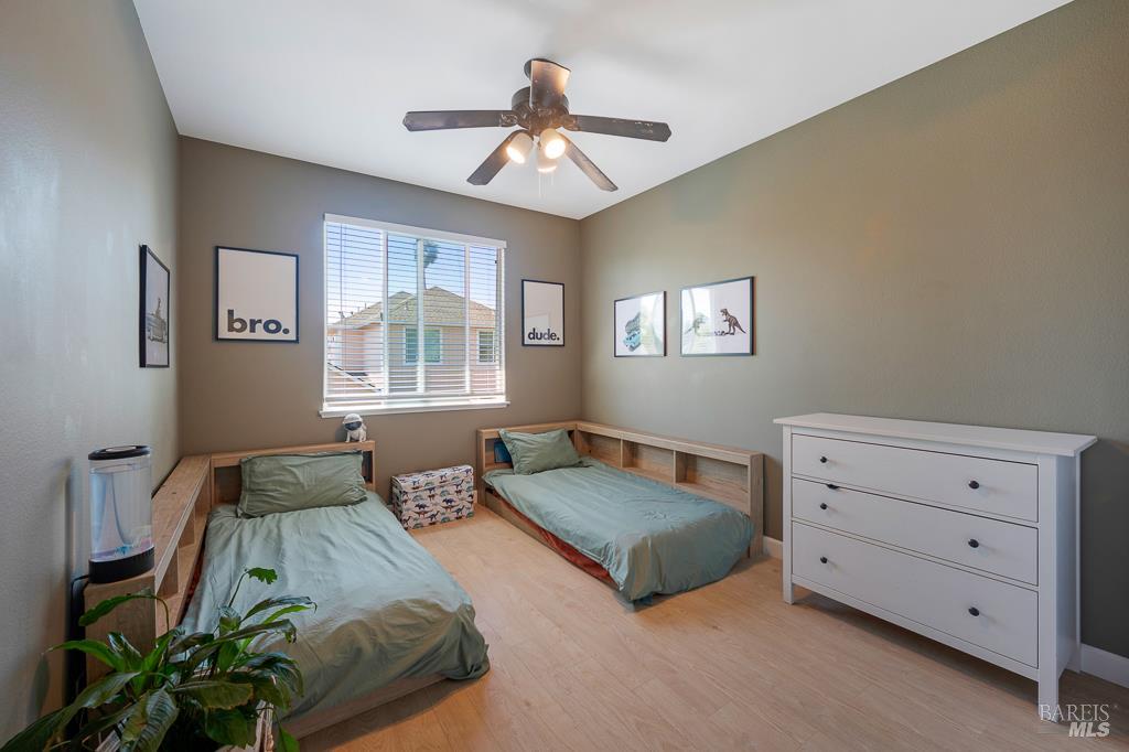 8609 Windsor Park Cir