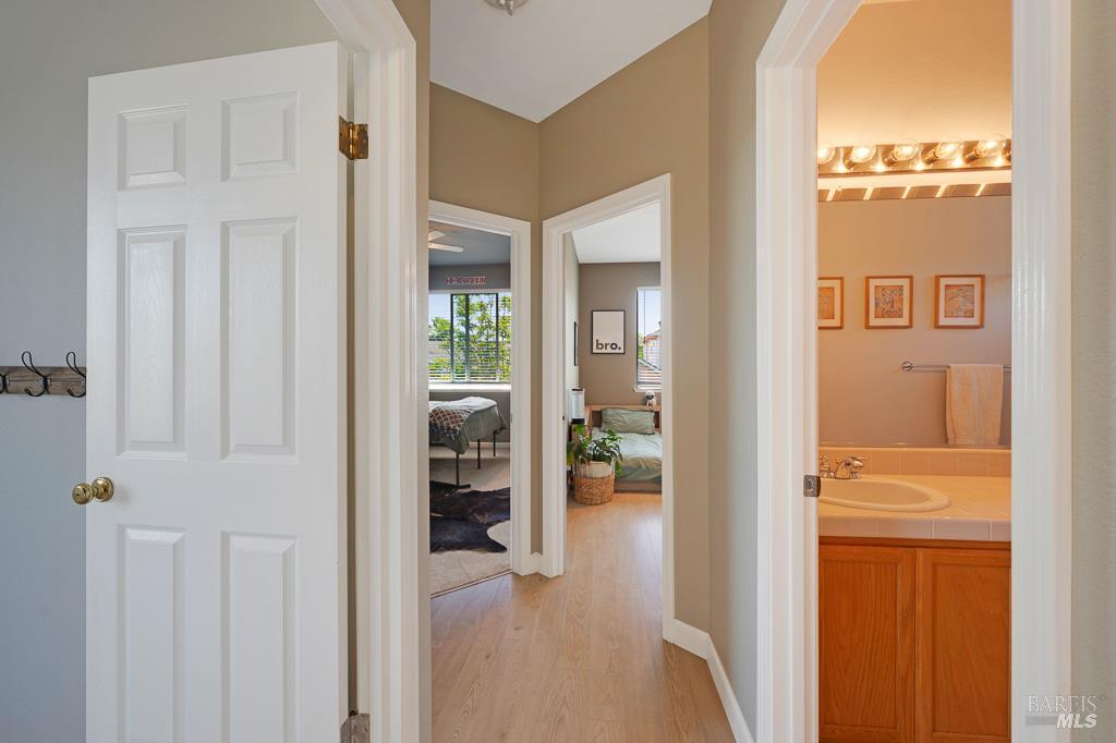 8609 Windsor Park Cir