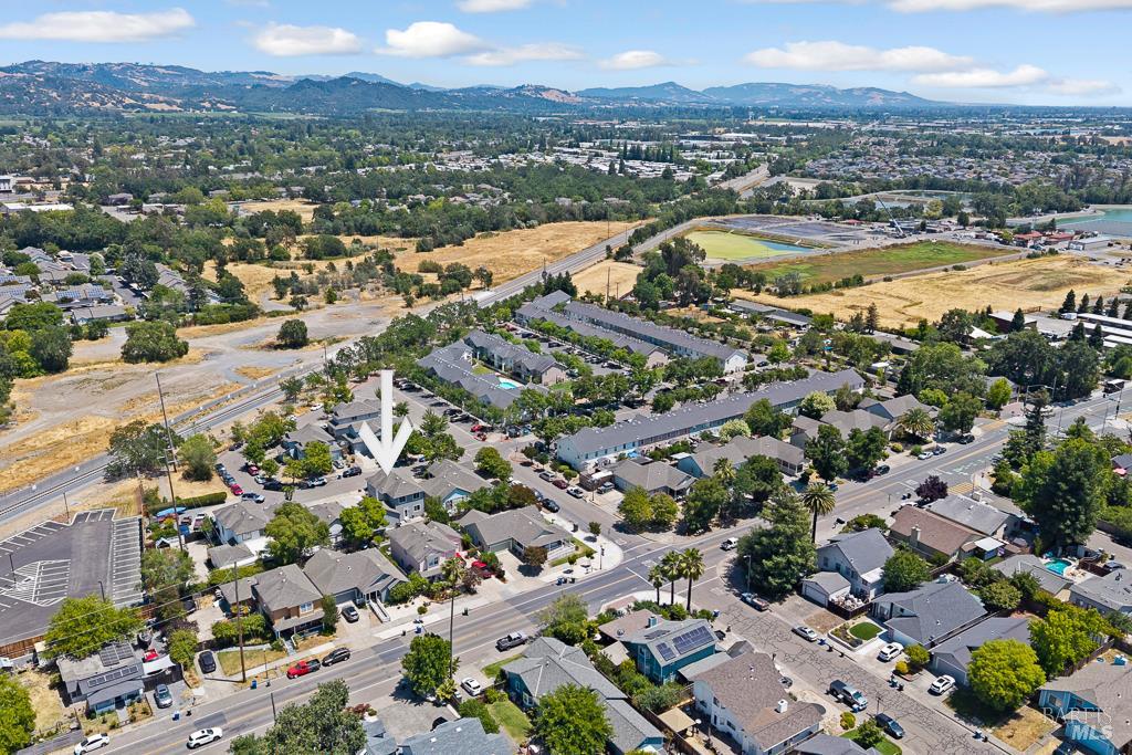 8609 Windsor Park Cir