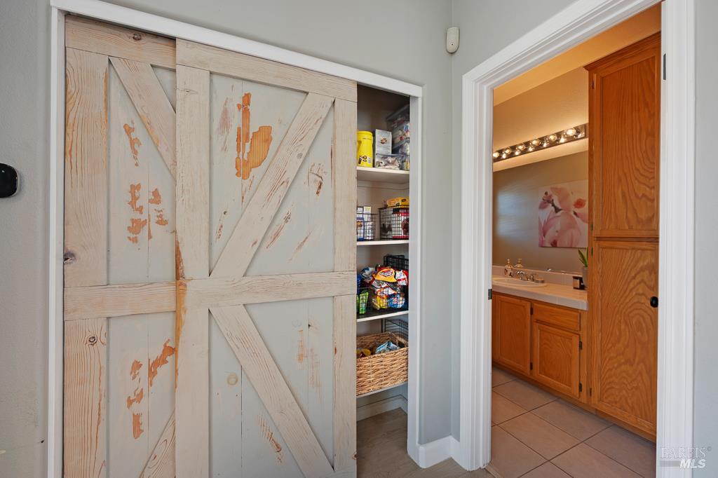 8609 Windsor Park Cir