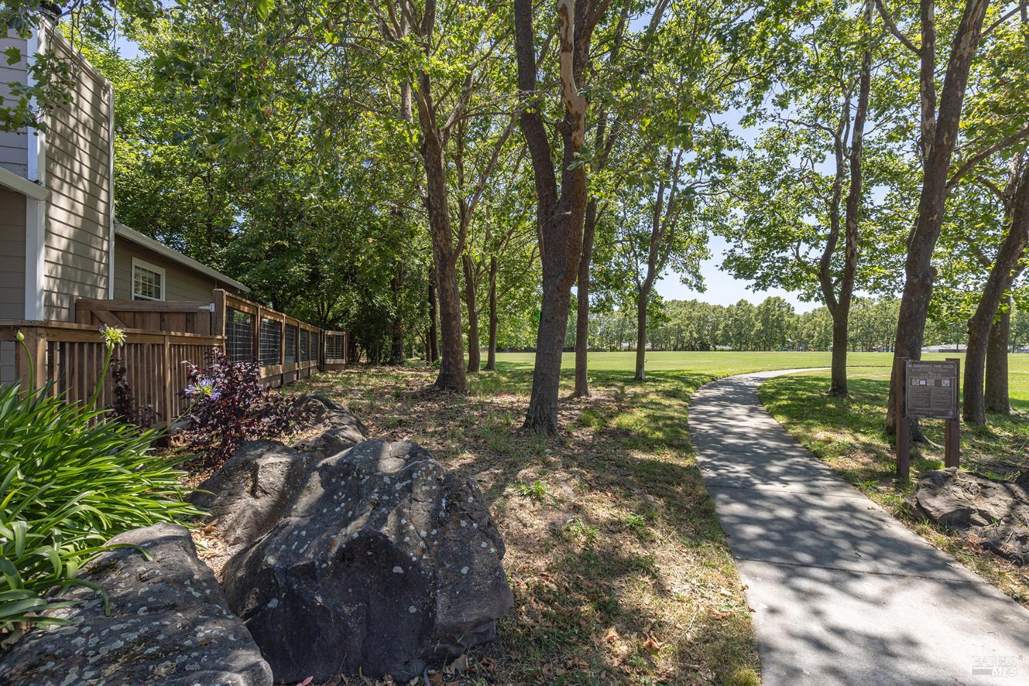 2470 Darla Dr