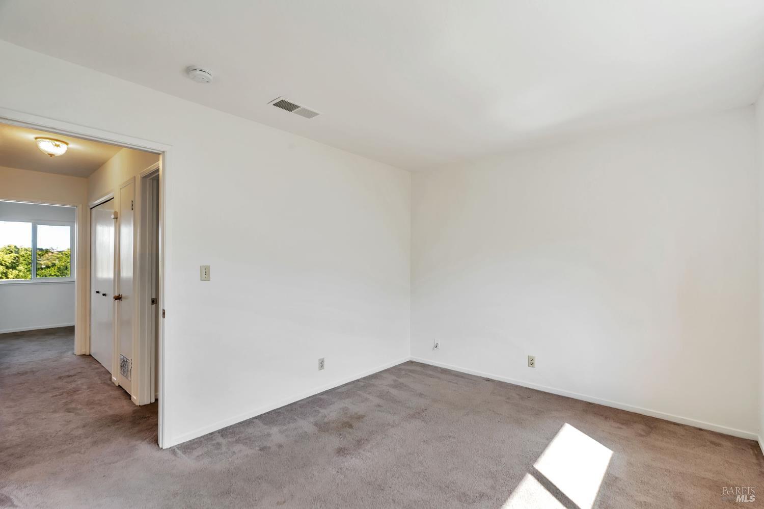 1285 Redwood Boulevard # C