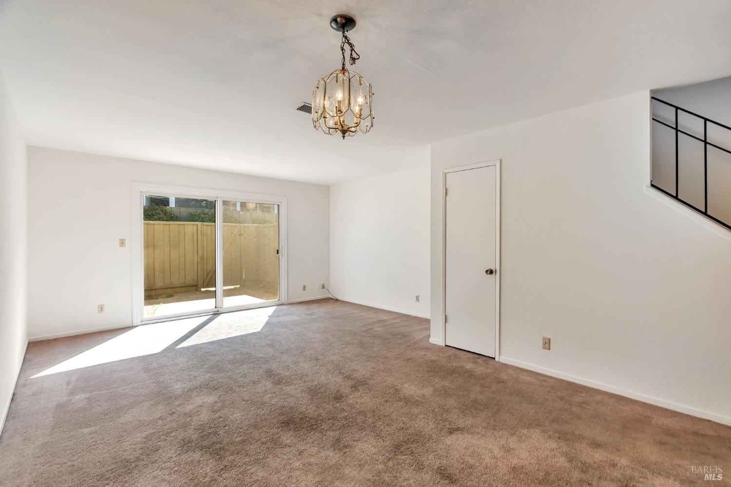 1285 Redwood Boulevard # C