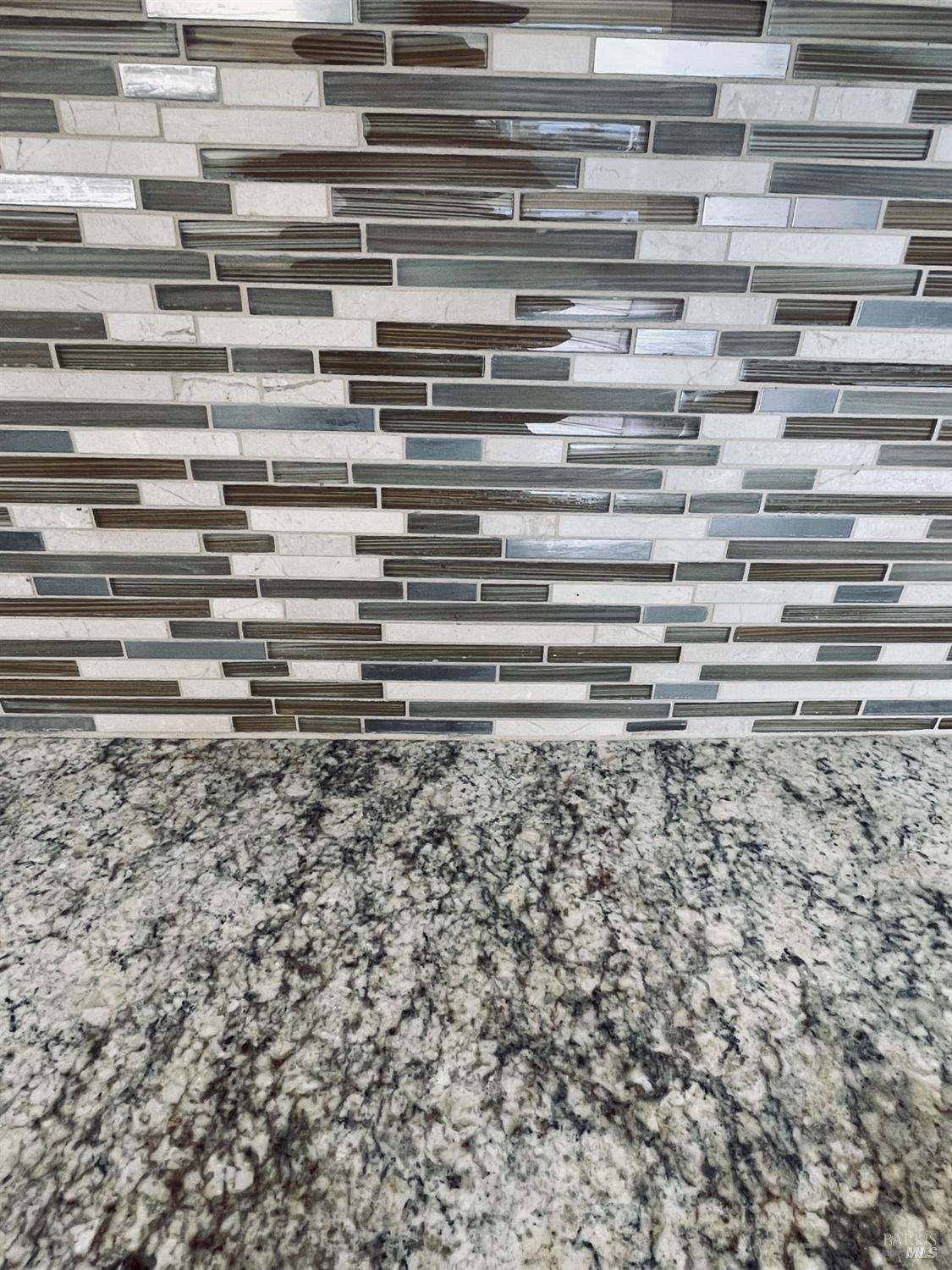 20 Luna Ln #5