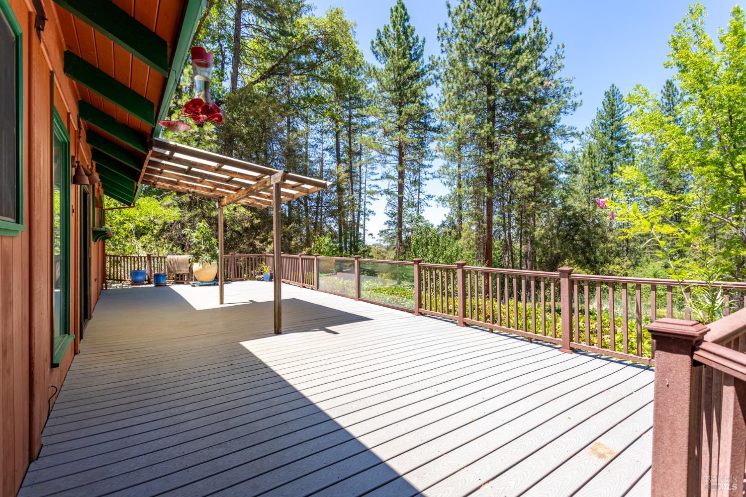 7722 Hidden Creek Ln