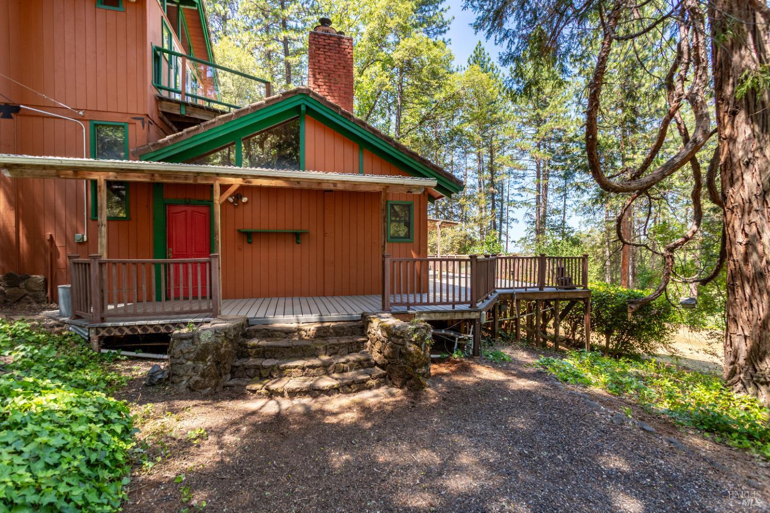 7722 Hidden Creek Ln