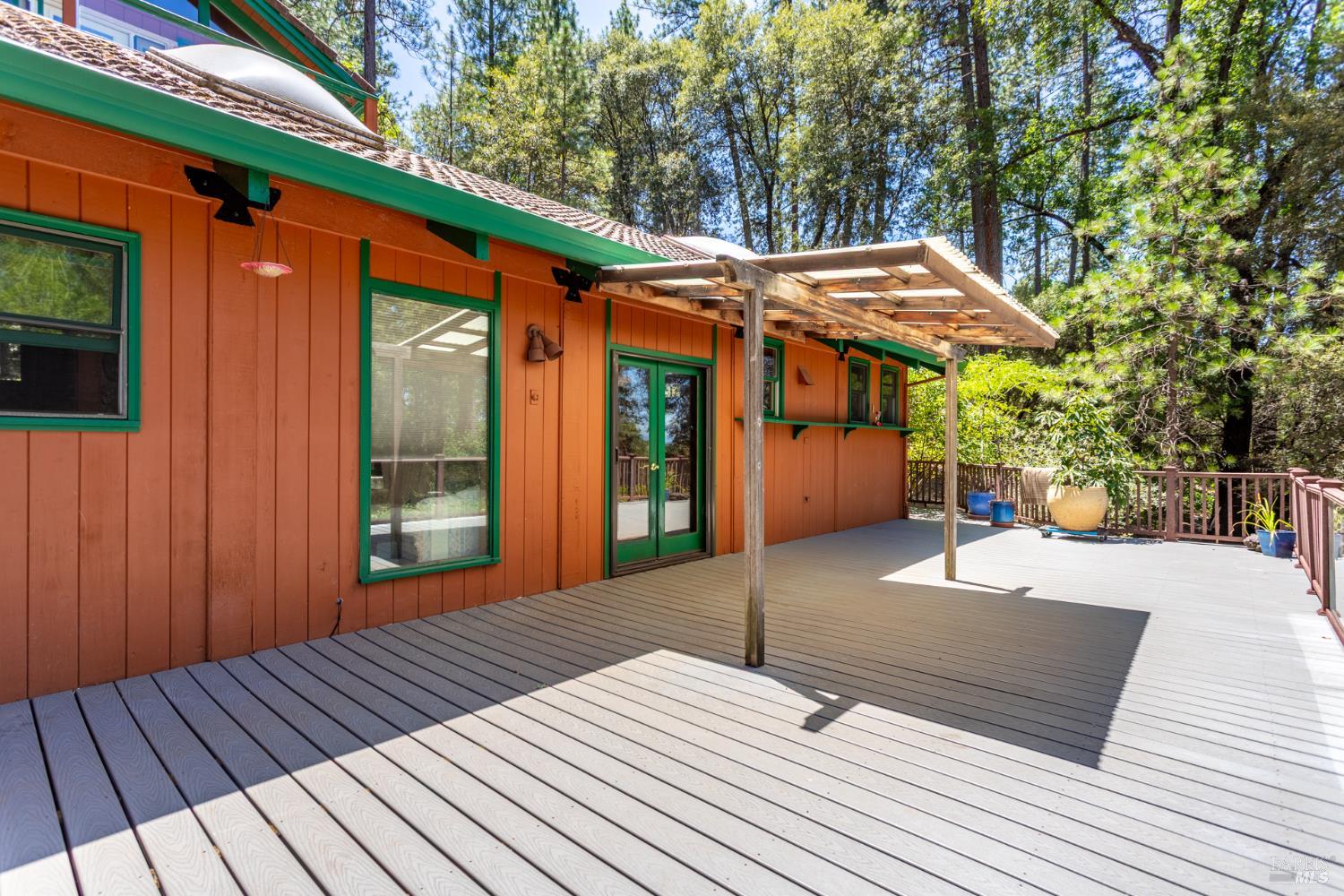 7722 Hidden Creek Ln