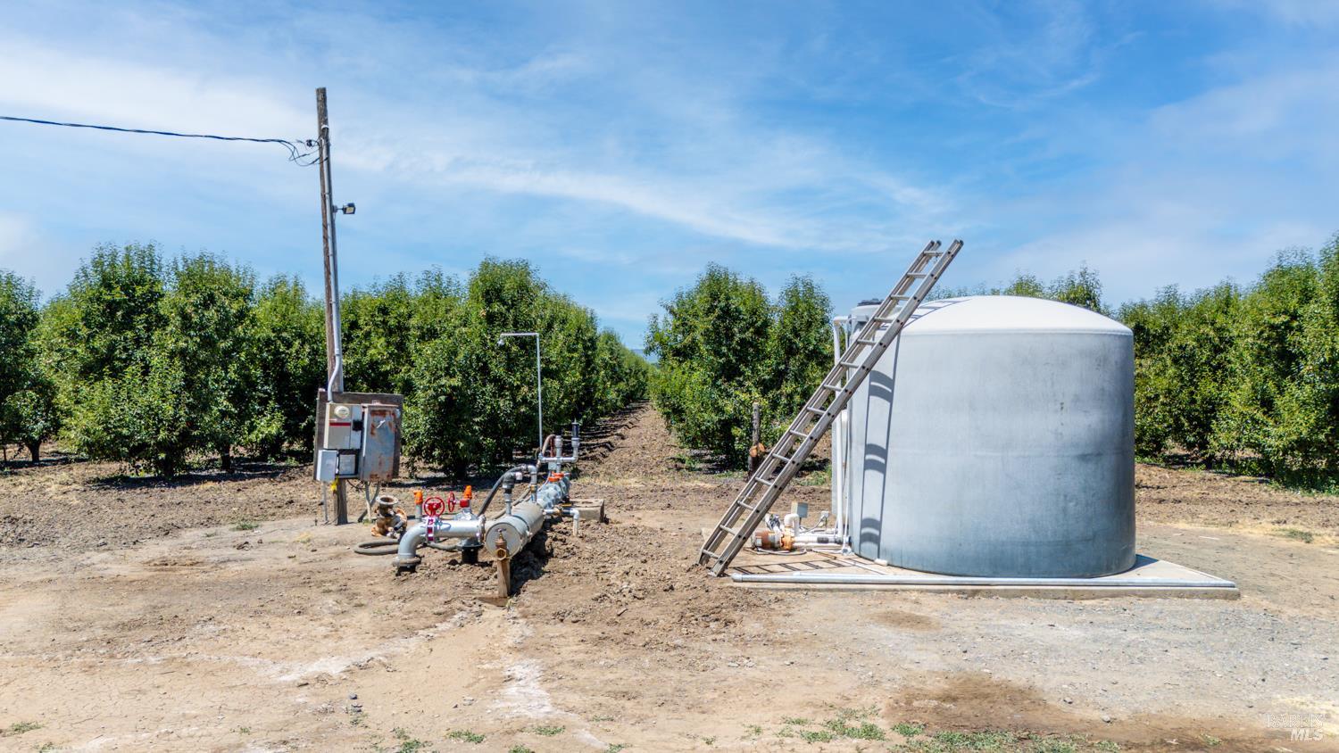 4215 Finley East Road