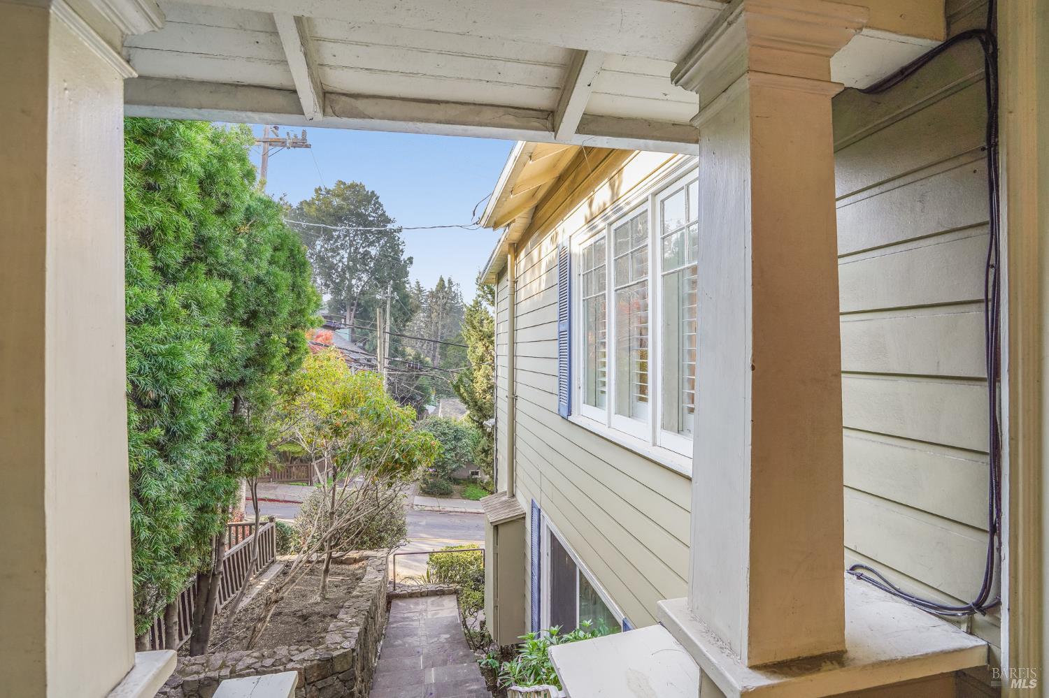 220 Monte Vista Ave