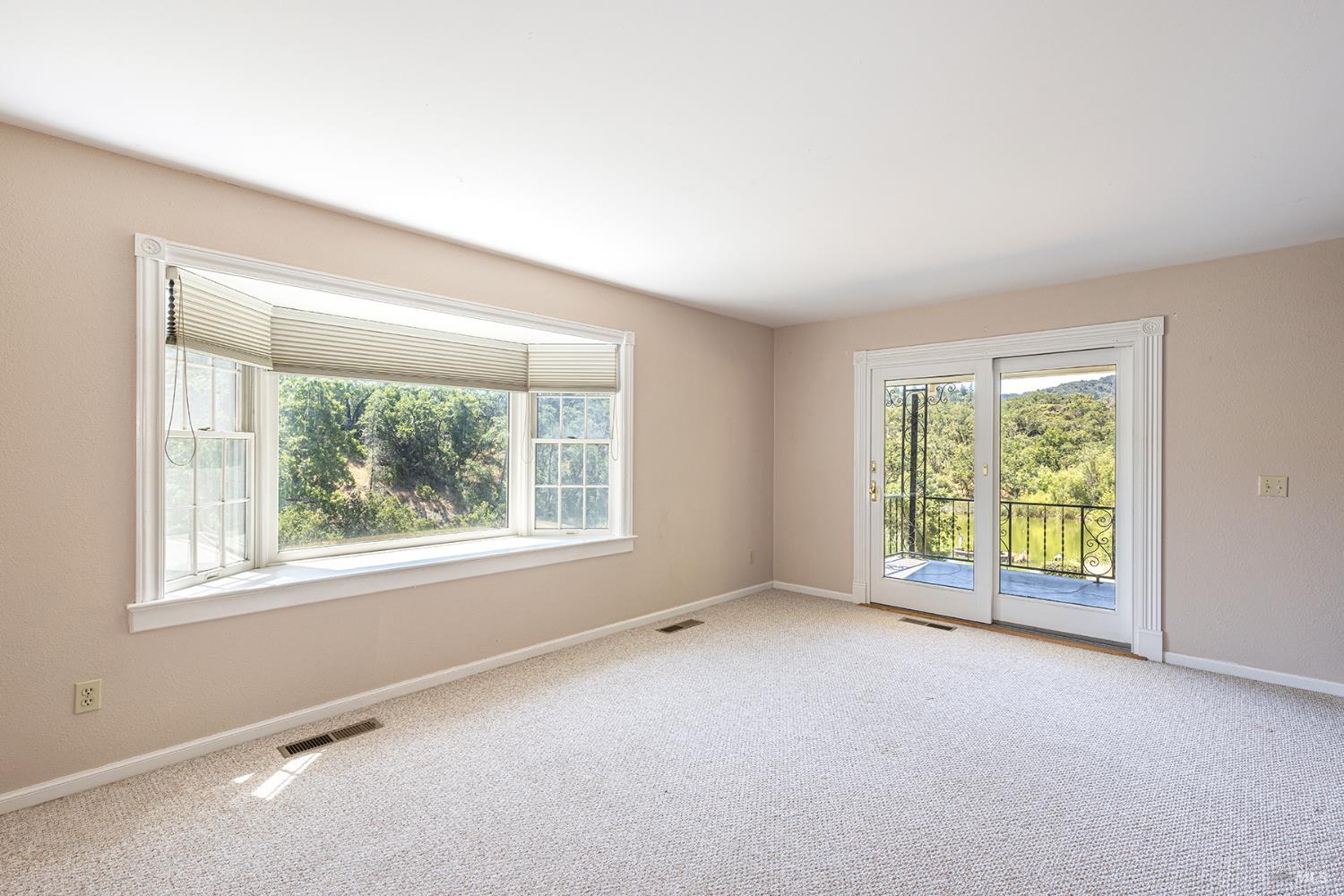 250 Theresa Dr