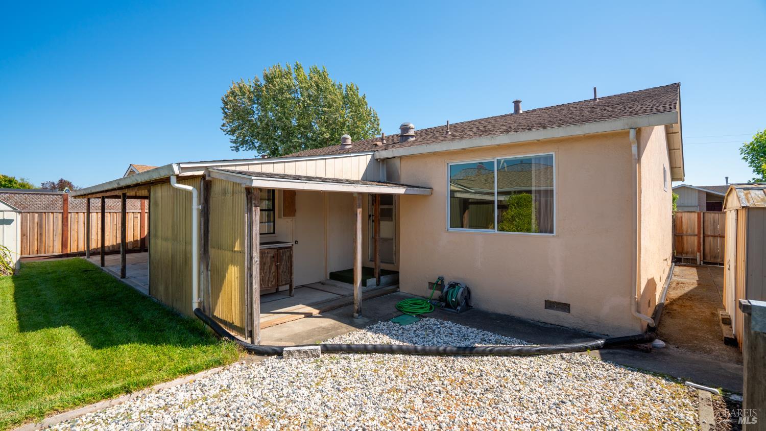 84 Eastside Cir