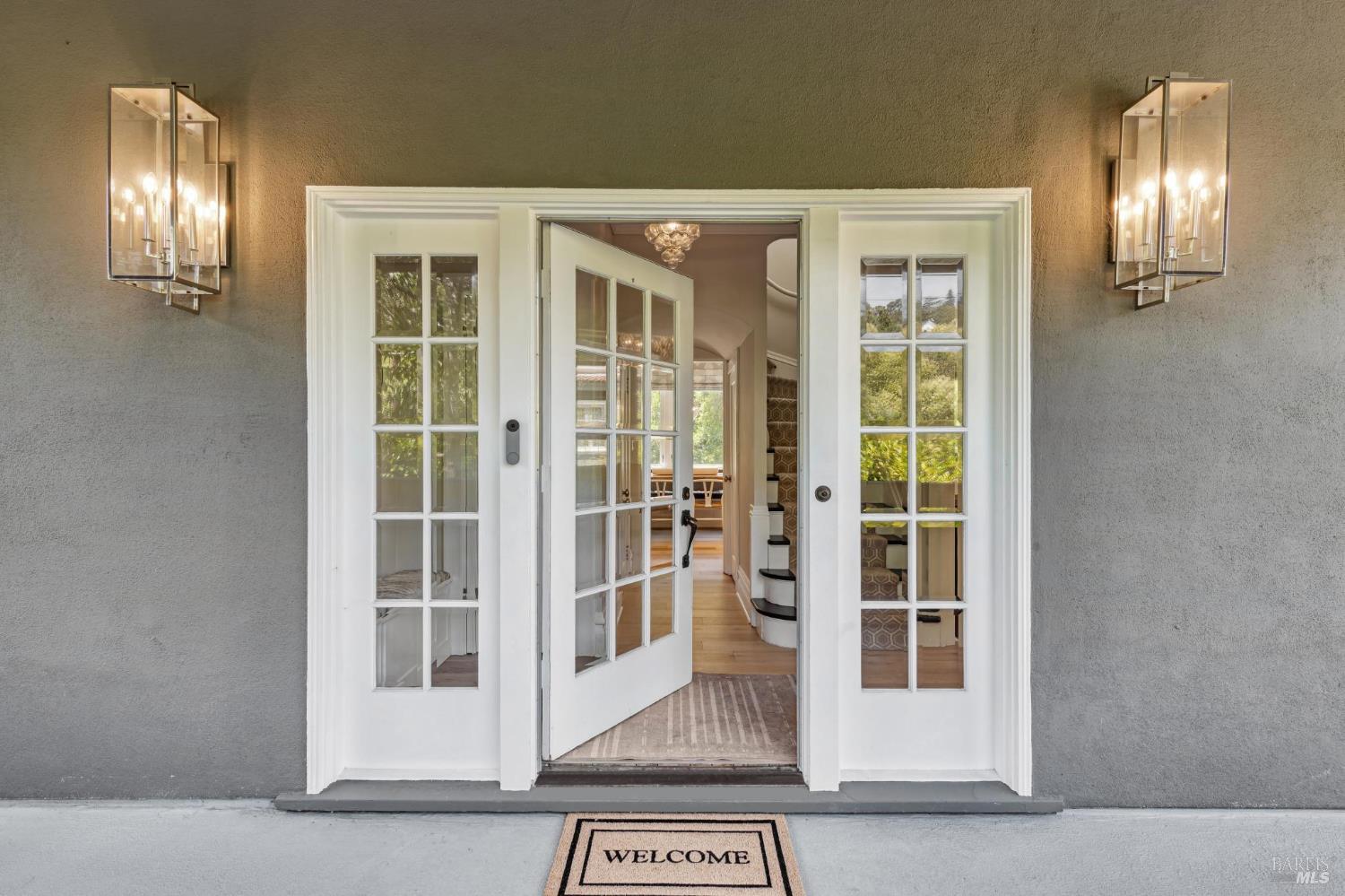 57 Sir Francis Drake Blvd