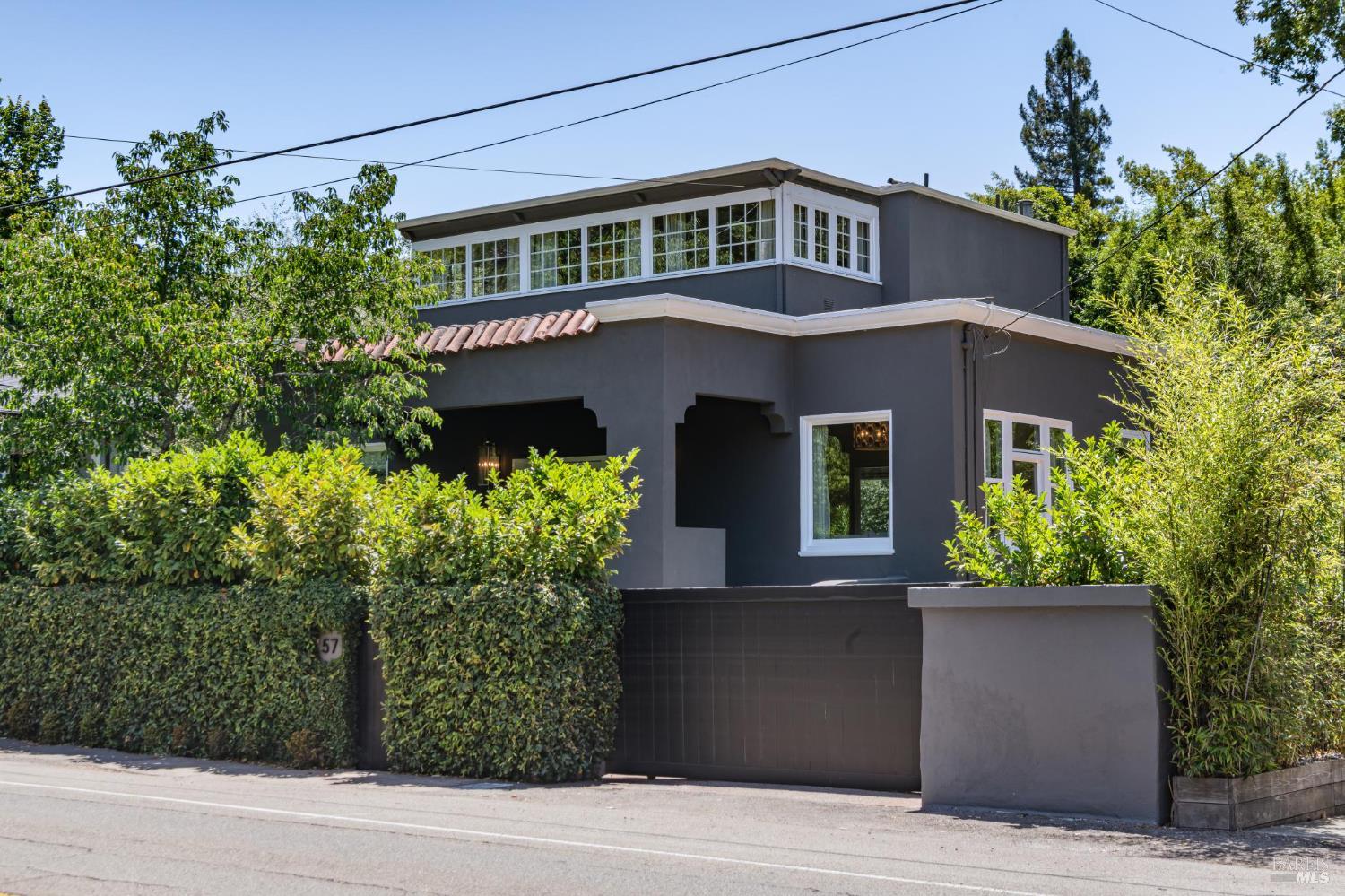 57 Sir Francis Drake Blvd