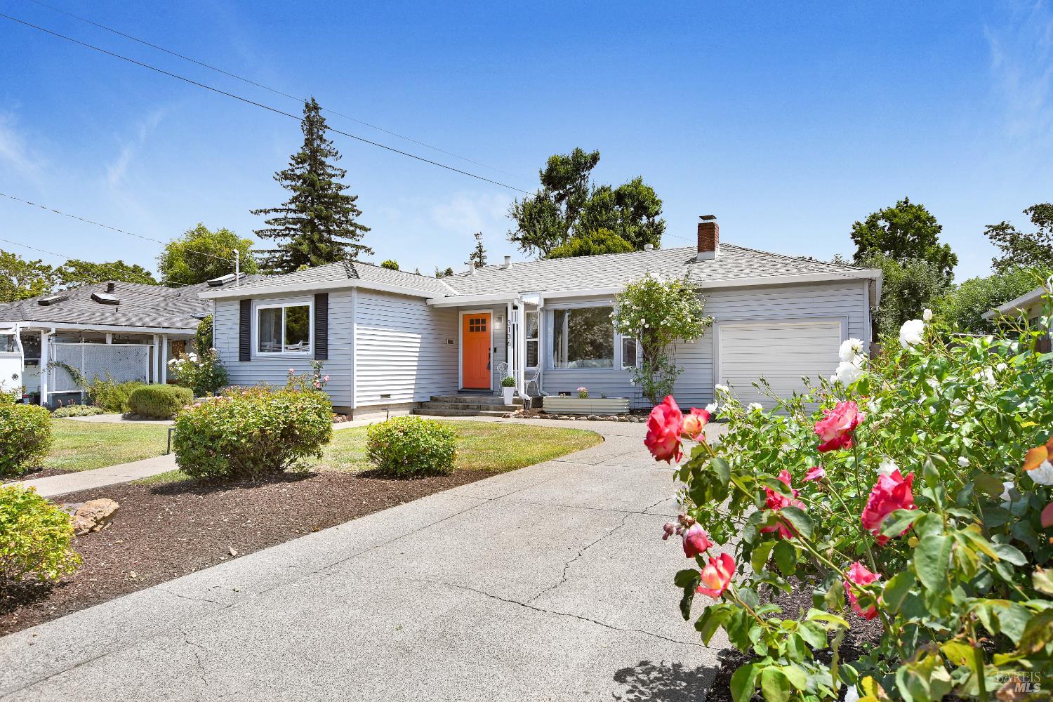 3136 Claremont Dr