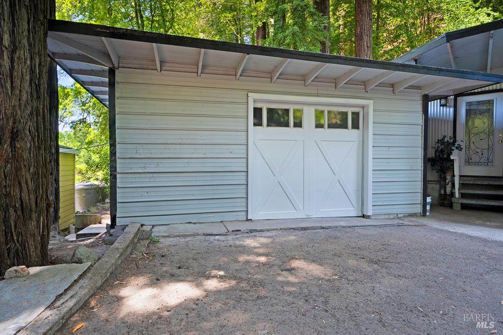 14783-14785 Armstrong Woods Rd