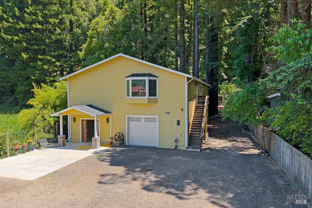 14783-14785 Armstrong Woods Rd
