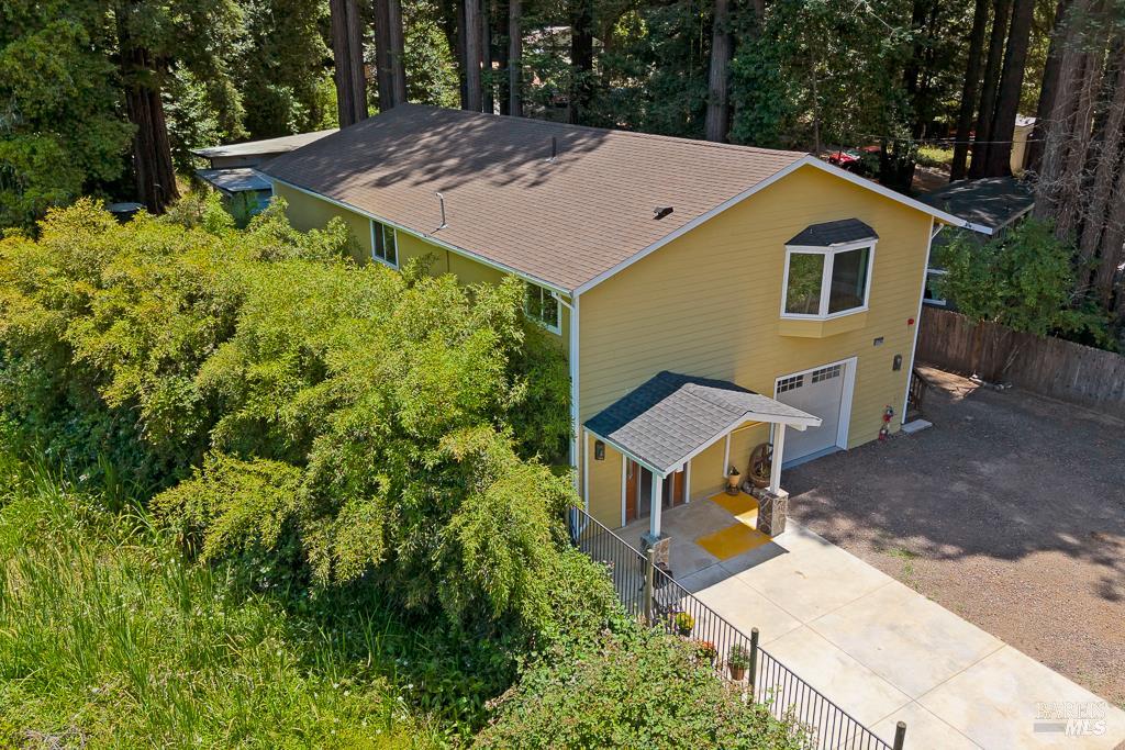 14783-14785 Armstrong Woods Rd