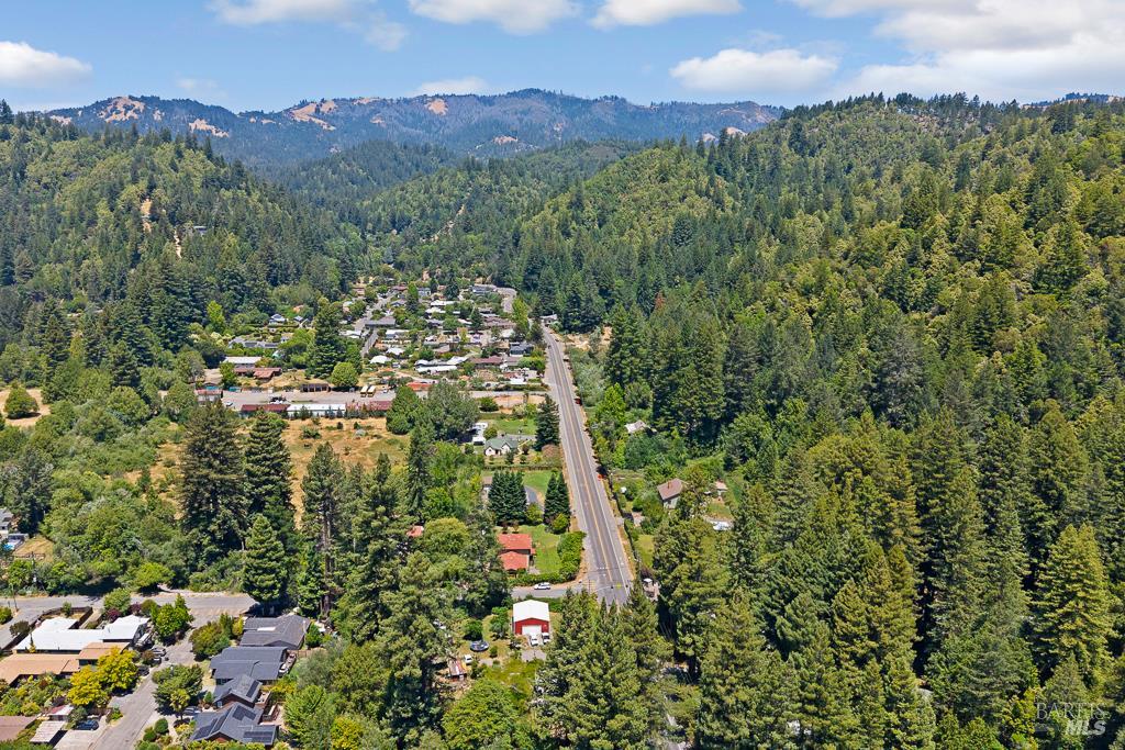 14783-14785 Armstrong Woods Rd