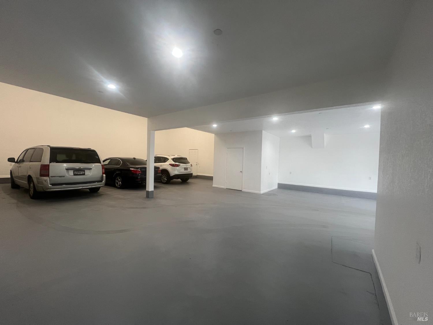 14783-14785 Armstrong Woods Rd